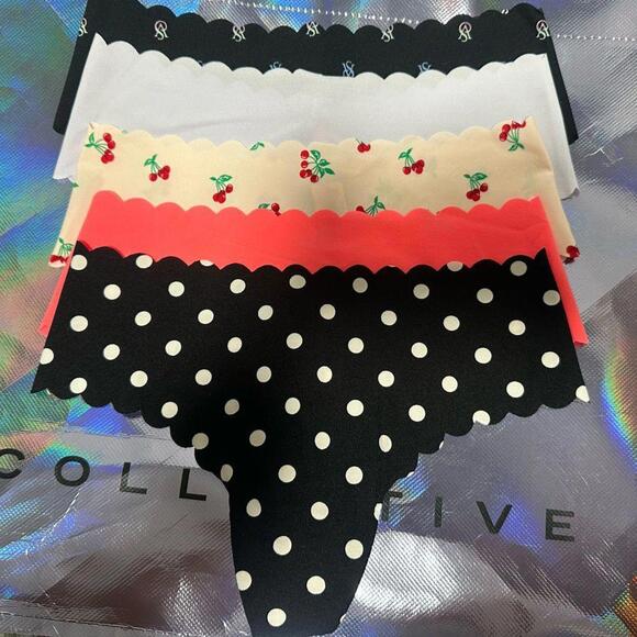 Victoria’s Secret No-Show Thong Pack - Picture 1 of 4